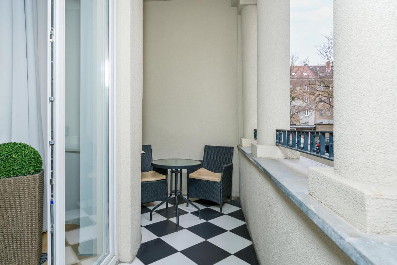 Apartment Poznan Mtp Chelmonskiego By Noclegi Renters Luaran gambar